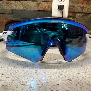 Oakley Encoder Prizm lenses